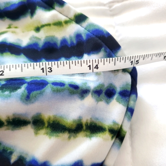 MIRACLESUIT Magicsuit Katrina Flower Child One Piece Swimsuit Size 10 Womens - Picture 12 of 13